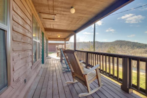 Walk to White River Mountain View Family Cabin!